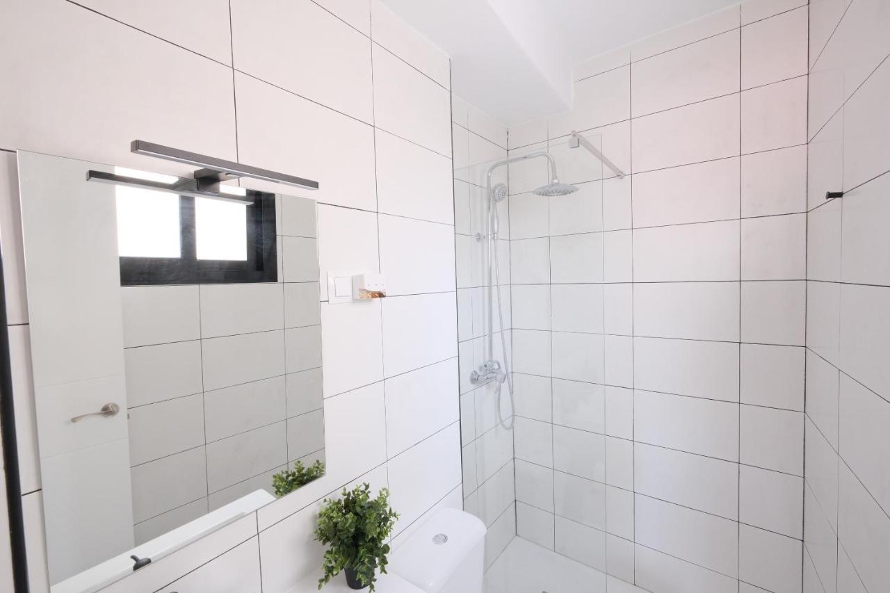 Lovely Apartment Malaga Exterior photo